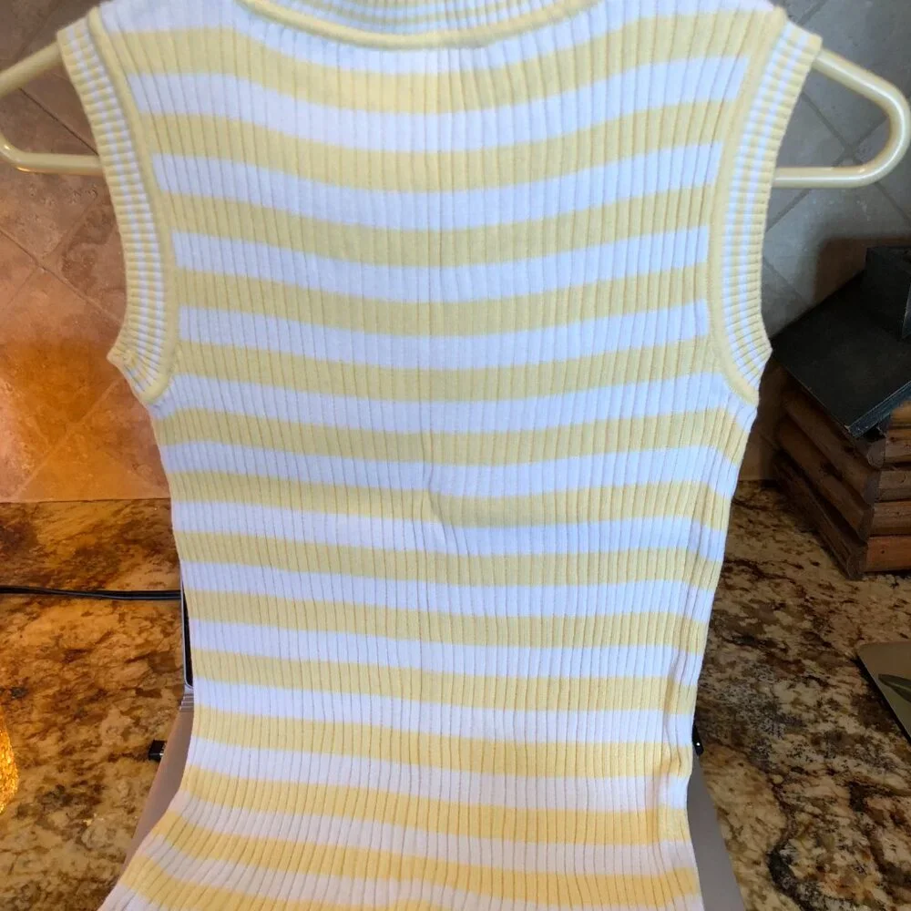 The Children's Place Girl's Ribbed Stripe Sleeveless T Shirt Yellow & White XL